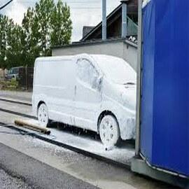 Liquide alcalin concentré auto séchant, shampooing actif spécial véhicules légers et poids lourds pour portique