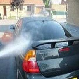 Liquide concentré pour carrosserie et bâches. Actif sur le film routier hauts pouvoirs détergent et dégraissant sans action mécanique